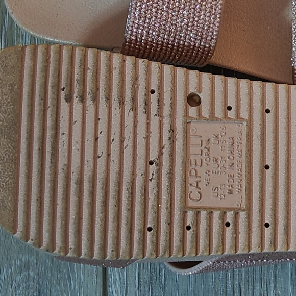 Capelli little girls rose gold sparkly strapped sandals in sz 12-13 - Picture 7 of 7